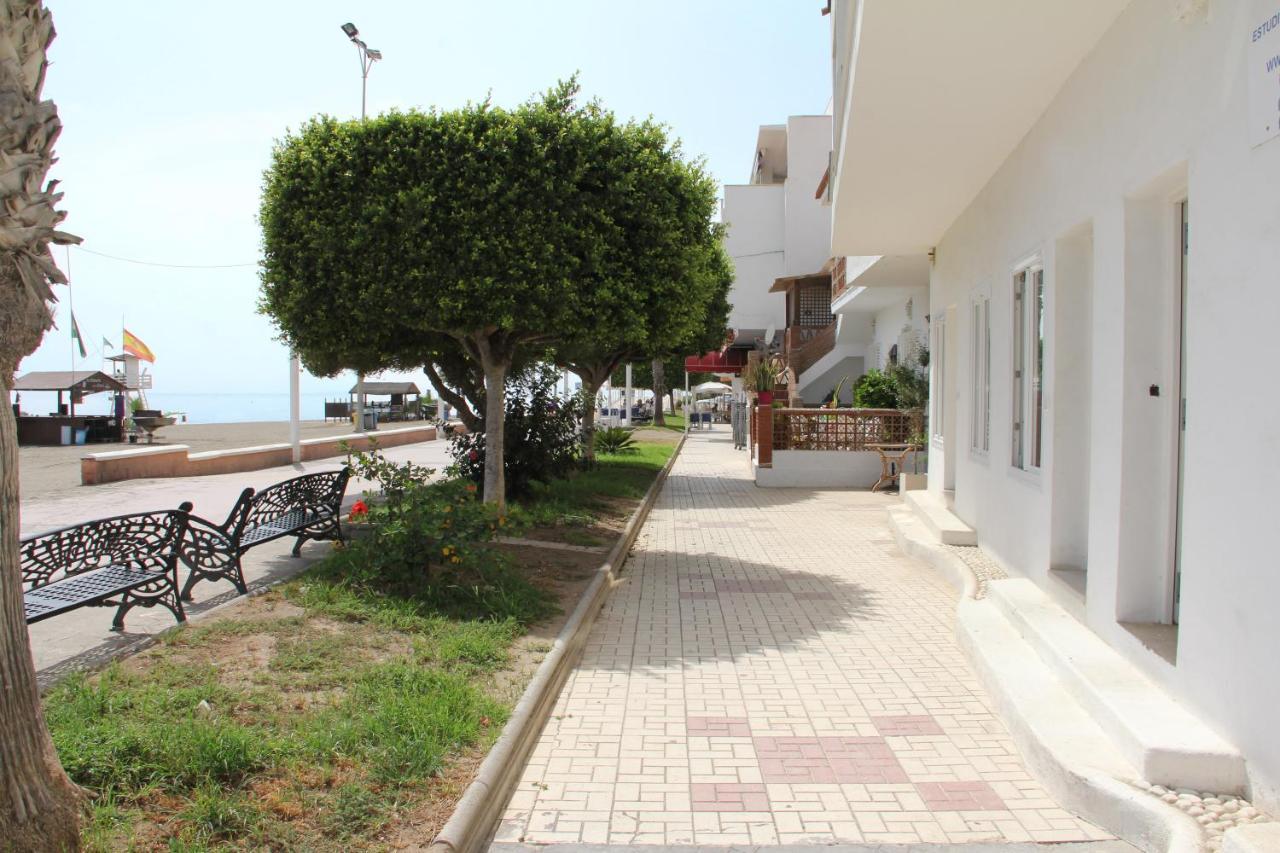 Estudios Tisifone La Cala Del Moral Exteriér fotografie